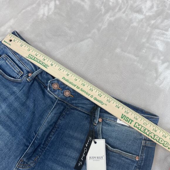 Judy Blue Shorts Womens 3XL Blue Denim Bermuda Tummy Control Hi Rise Stretch - Picture 2 of 11